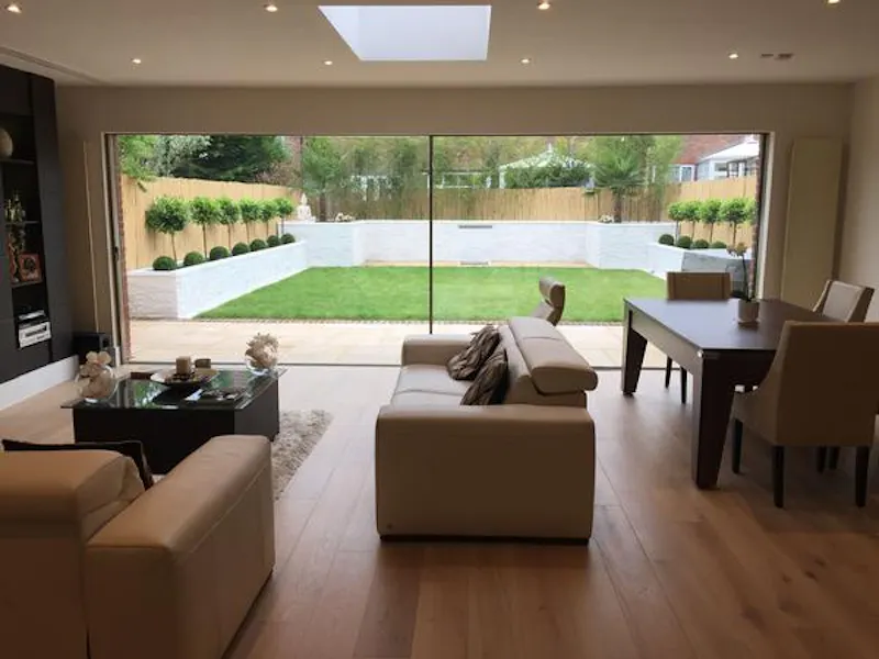 Spacious new build in Stanmore, D2268 (photo 4)
