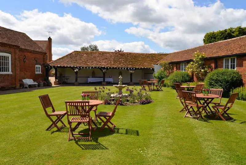 Garden at Medieval manor and barns in Bray, M295 (photo 22)