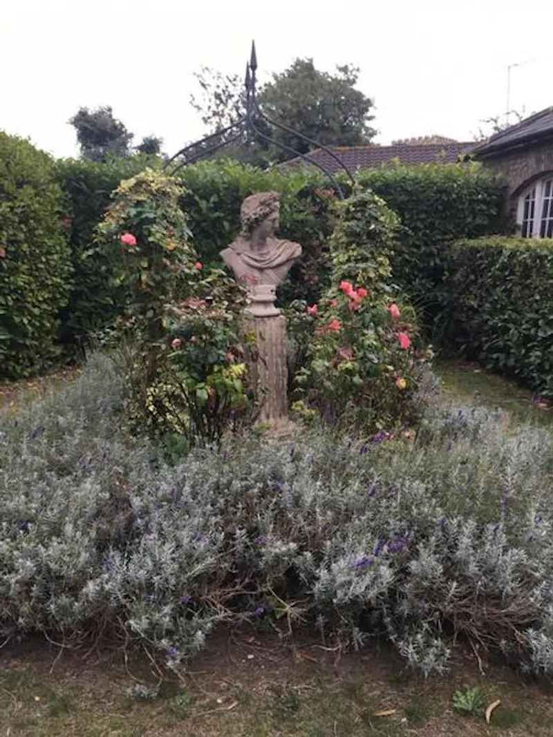 Traditional Gravesend manor , M296 (photo 25)