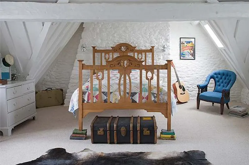 Attic at Film location C847 in Gloucestershire (photo 9)