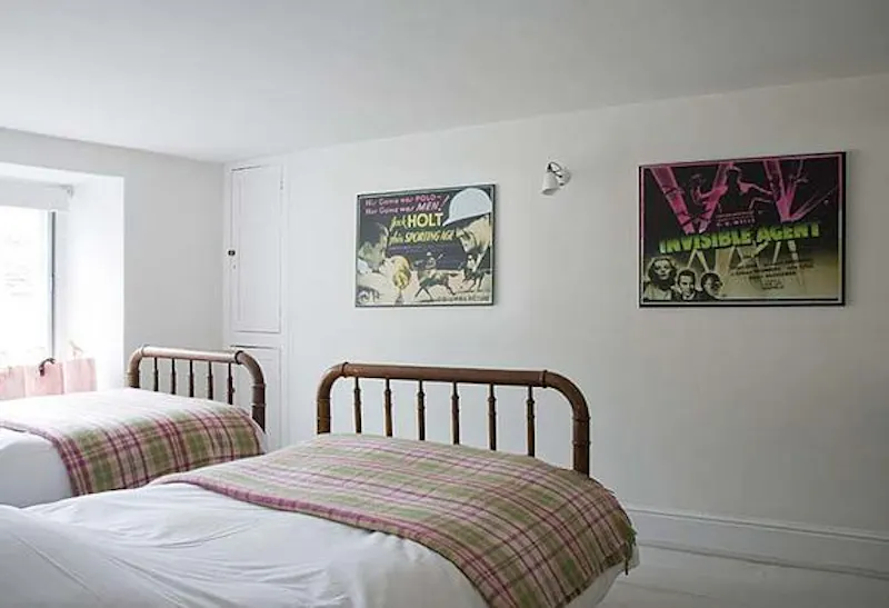 Bedroom at Film location C847 in Gloucestershire (photo 13)