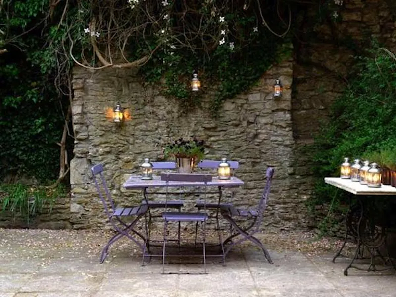 Terrace/Patio at Film location C847 in Gloucestershire (photo 18)