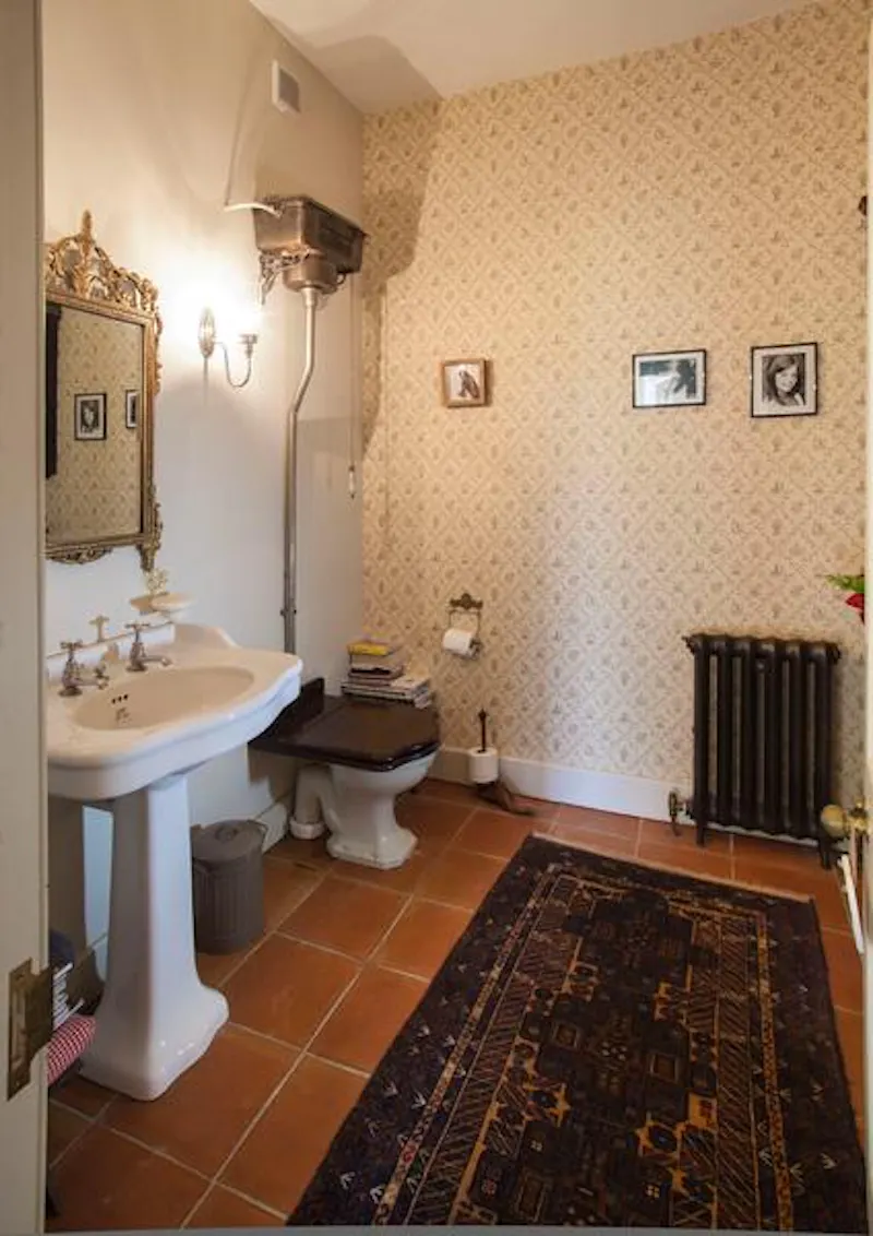 Hemingford Grey Manor house, B1637 (photo 18)
