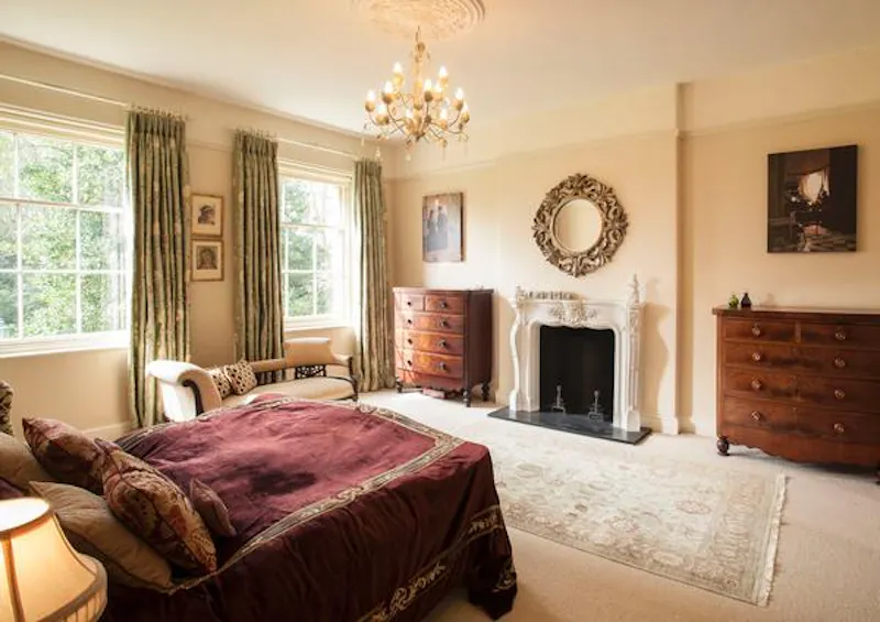 Hemingford Grey Manor house, B1637 (photo 21)