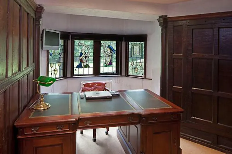 Panelling at Elizabethan manor house in Leeds, G282 (photo 10)