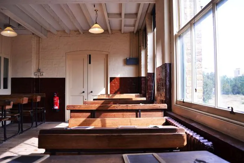 Mile End Victorian school, J211 (photo 13)