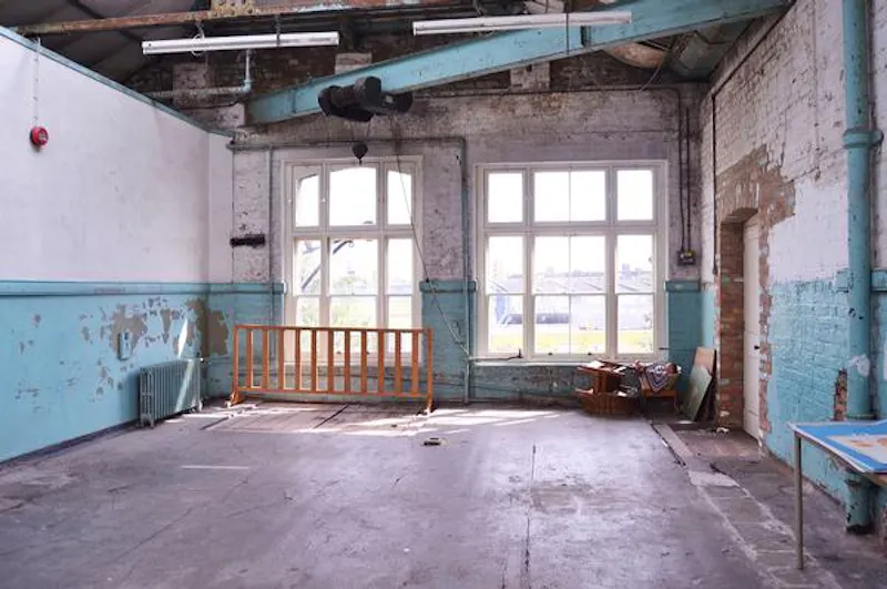 Mile End Victorian school, J211 (photo 23)