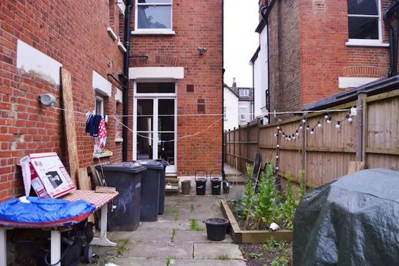 Streatham family house, B1650 (photo 31)