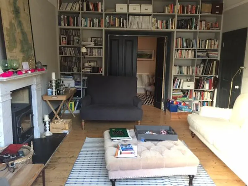 Living Room at Streatham family house, B1650 (photo 6)