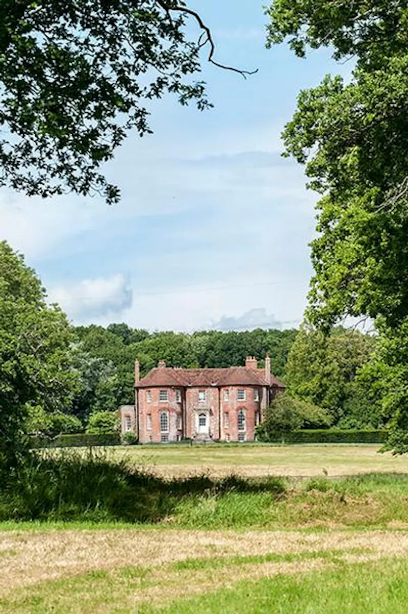Beautiful Botley estate with lake, A1387 (photo 48)
