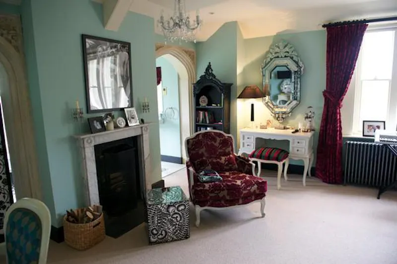 Spectacular Newbury estate, G96 (photo 33)