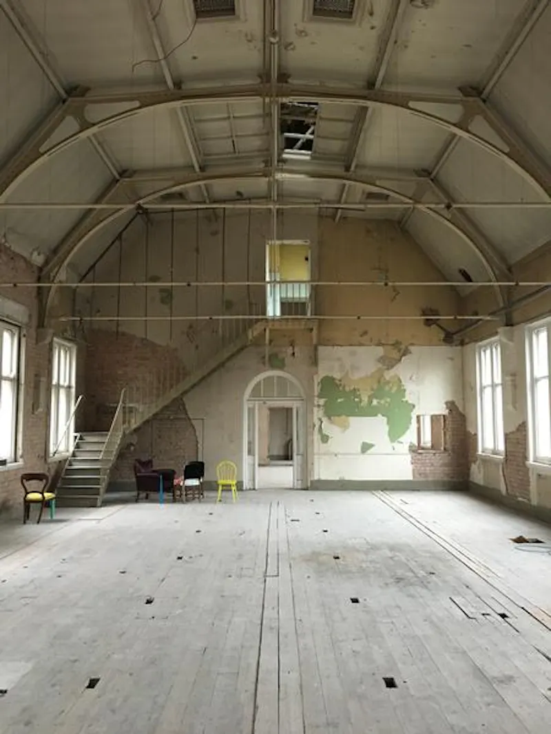 Derelict Wolverhampton studio, N411 (photo 44)