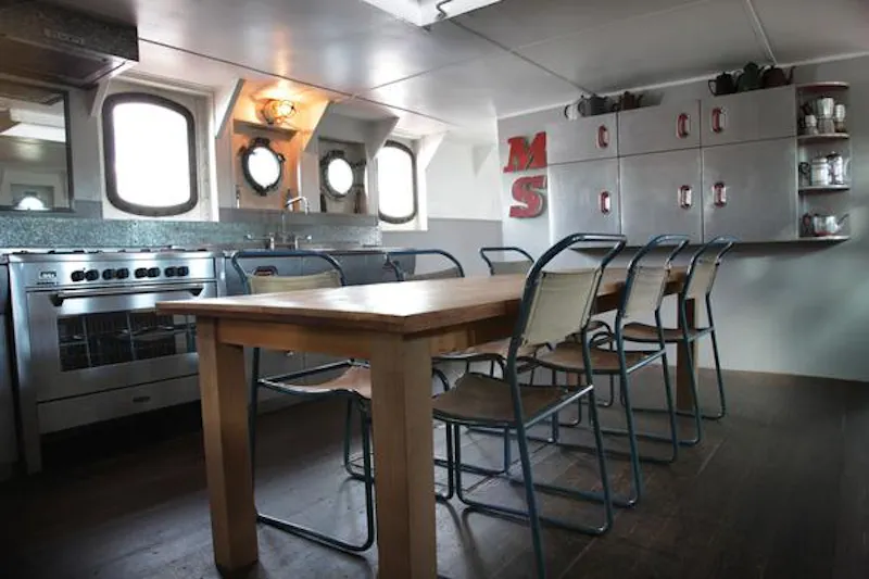 Film location HSE25 in London (photo 29)