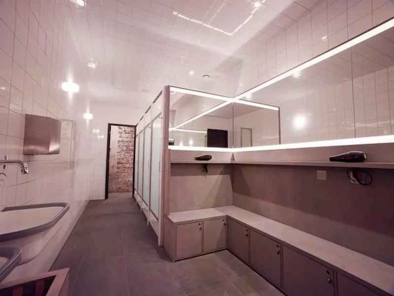 Bathroom at Clapton fitness & events studios, N421 (photo 15)