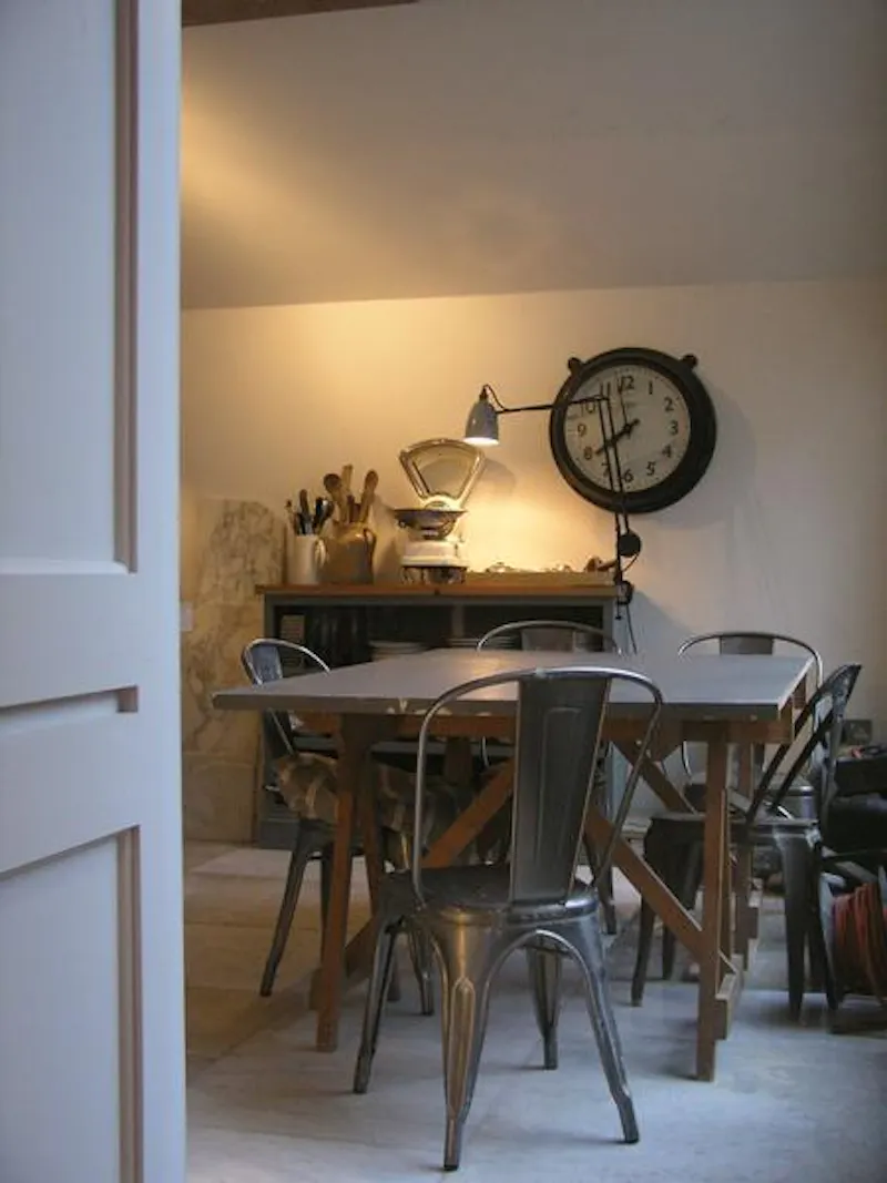 Dining room at Rustic Bradford-on-Avon house, A1413 (photo 5)