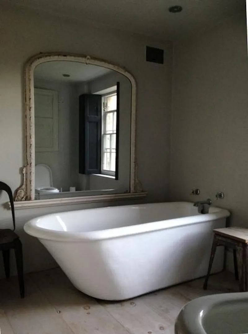 Bathroom at Rustic Bradford-on-Avon house, A1413 (photo 16)