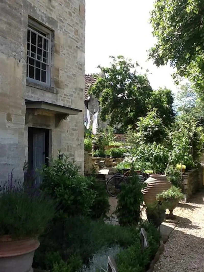Rustic Bradford-on-Avon house, A1413 (photo 29)
