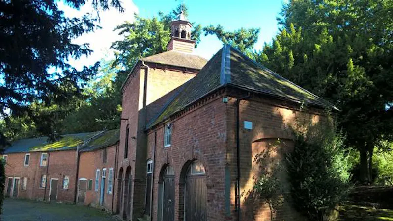 Stable / Outbuildings at Fine Elizabethan half-timbered house, M298 (photo 16)