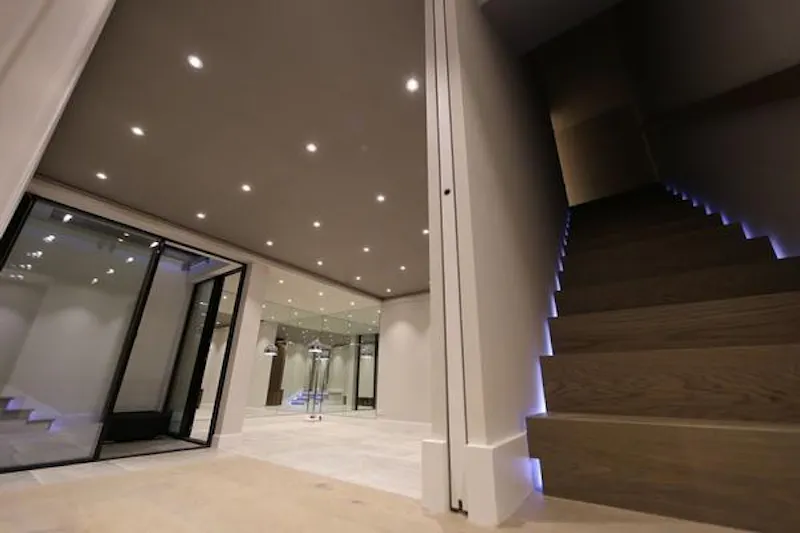 Luxe, modern Wimbledon house, K415 (photo 21)