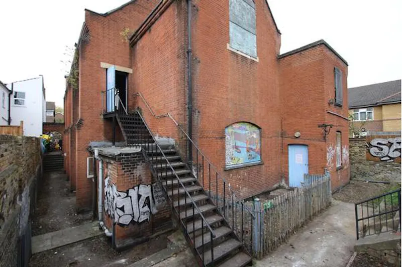Film location CH98 in London (photo 13)