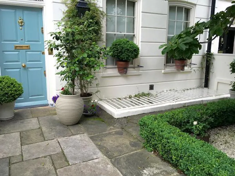 Traditional Ebury Street house, A1414 (photo 54)