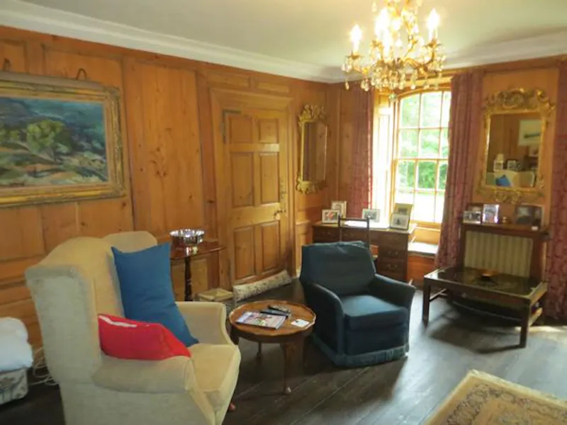 16th century Witley manor, M299 (photo 4)