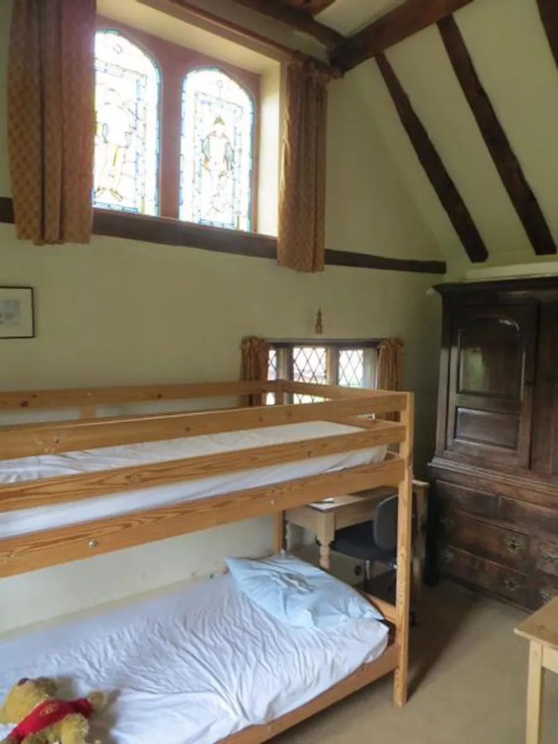 Beams at 16th century Witley manor, M299 (photo 18)