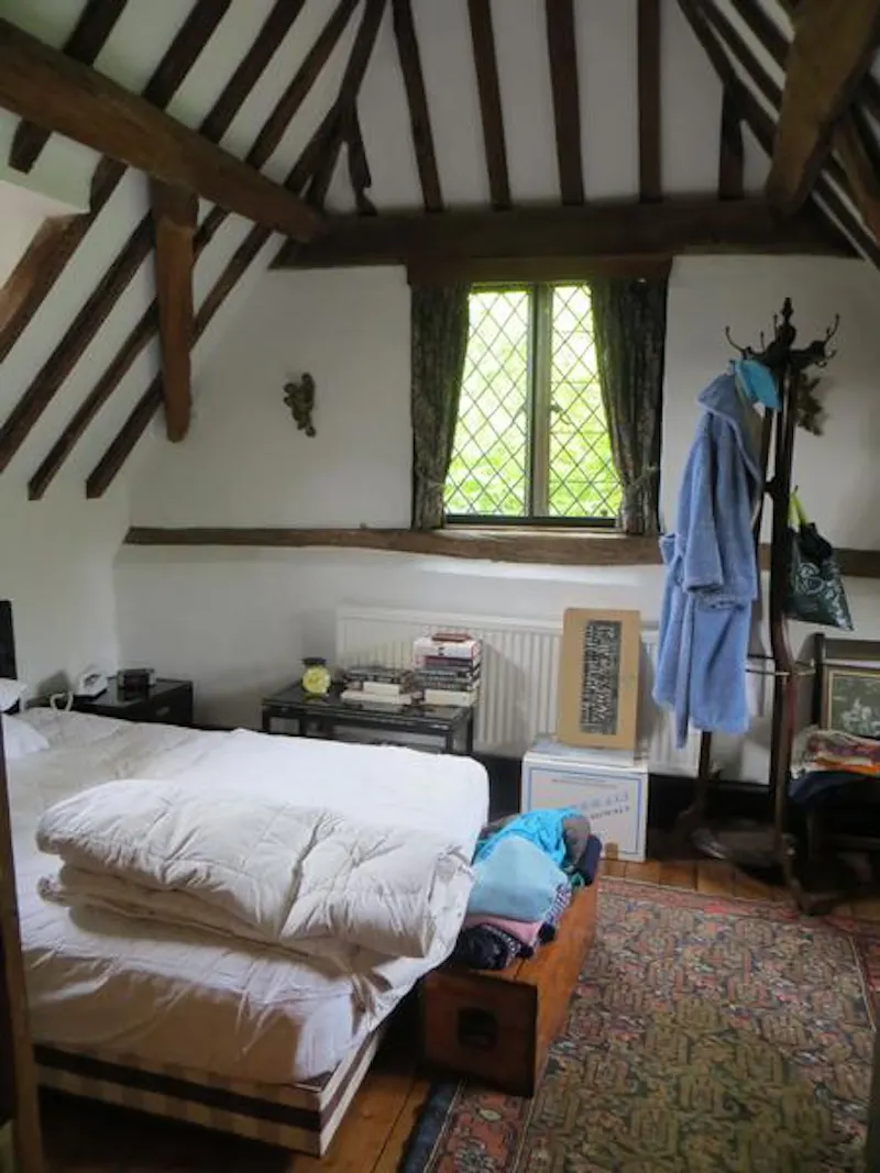 Beams at 16th century Witley manor, M299 (photo 19)