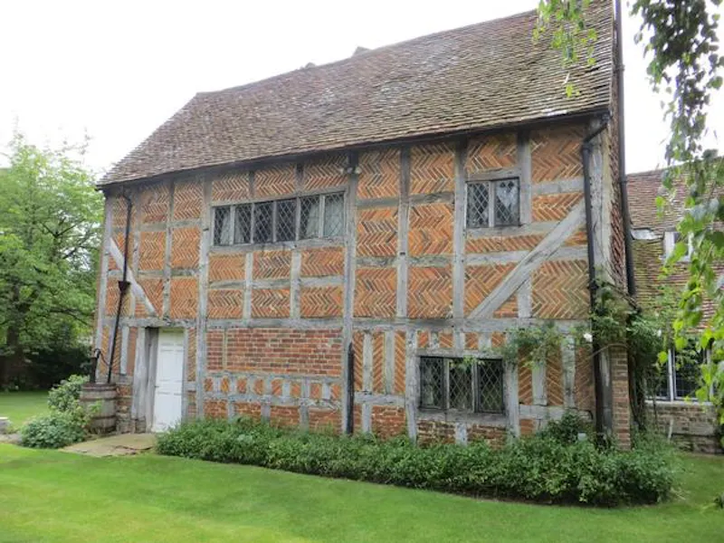 16th century Witley manor, M299 (photo 24)