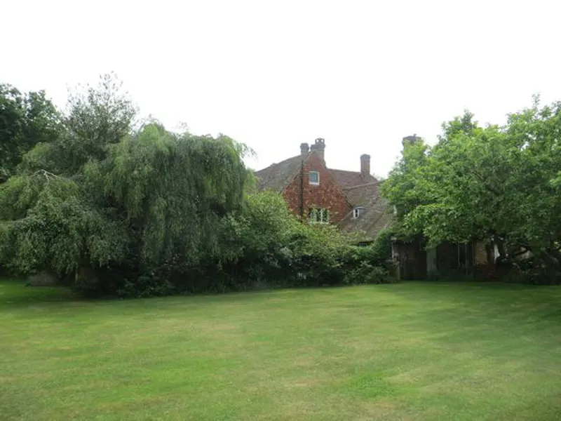 16th century Witley manor, M299 (photo 30)
