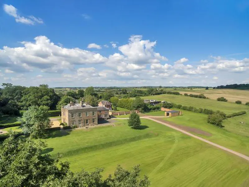 Vacant country house in Wigston, G295 (photo 5)