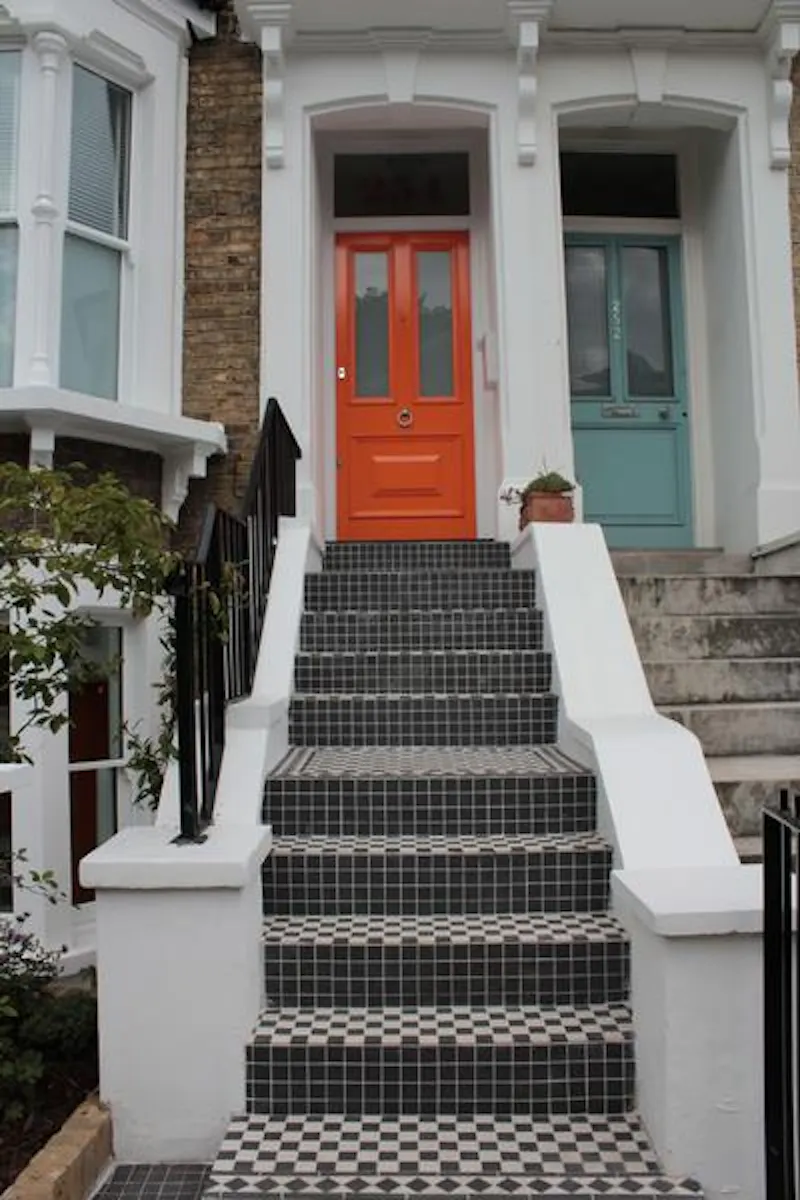 Colourful Stoke Newington home, B1739 (photo 1)