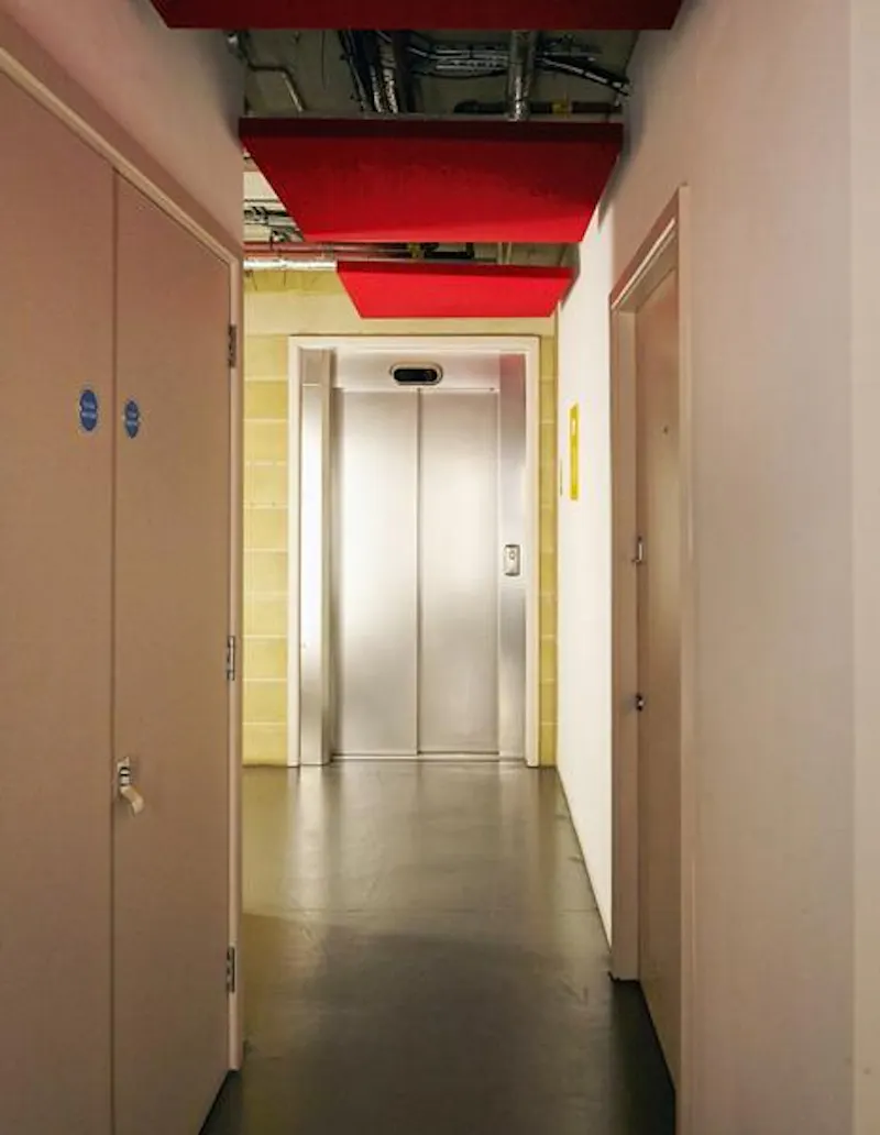 Lift at Two bedroom Shoreditch loft, F1123 (photo 2)