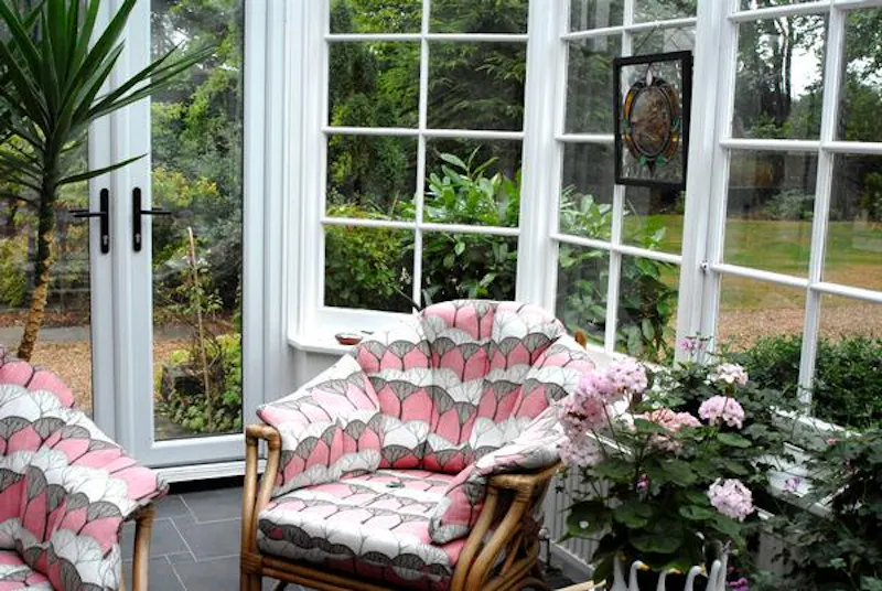 Conservatory at Film location D2280 in London (photo 19)