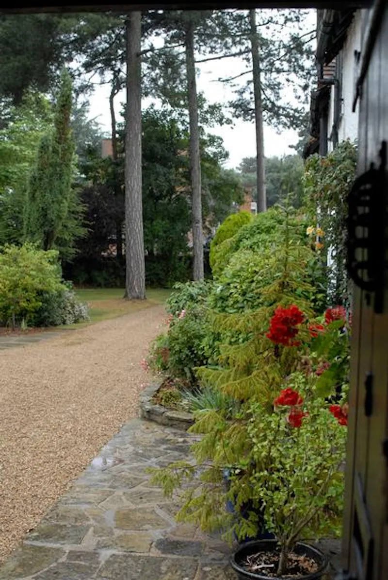 Film location D2280 in London (photo 56)
