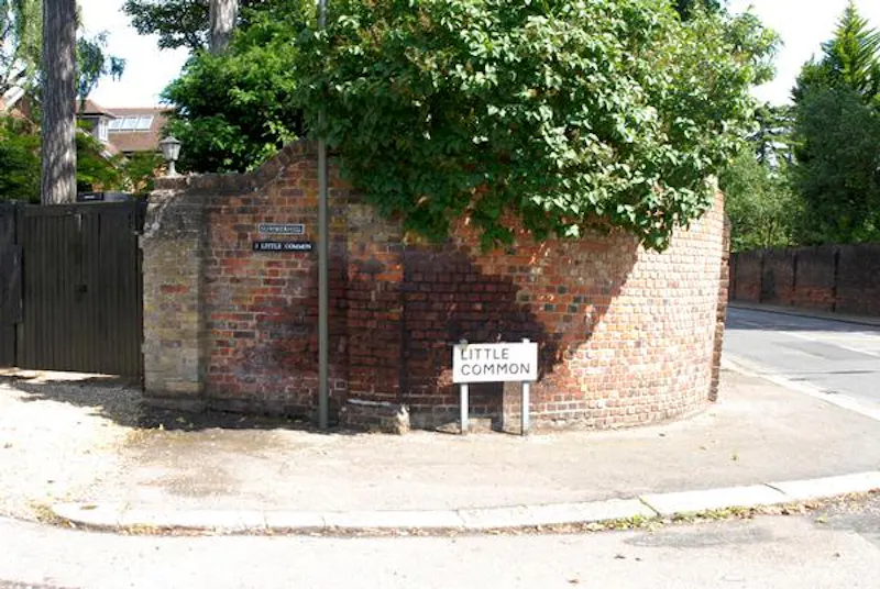Film location D2280 in London (photo 81)