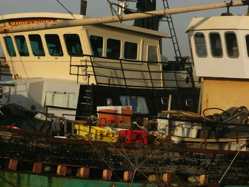 Working boat yard in Great Wakering, V152 (photo 18)