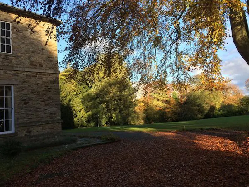 Grade II home outside Durham, A1418 (photo 20)