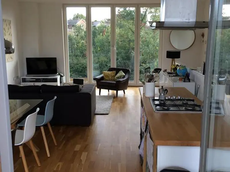 Open plan flat in Brockley, F1125 (photo 10)