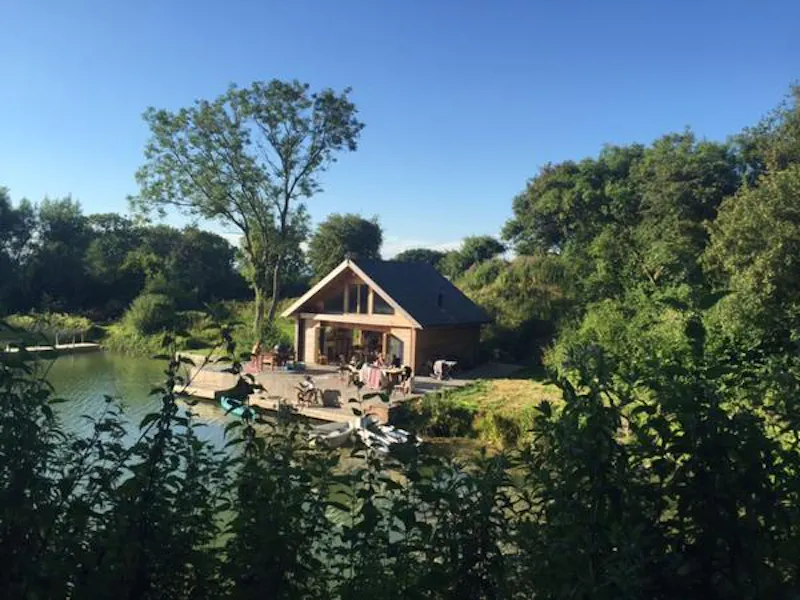 Film location D2310 in East Sussex (photo 10)