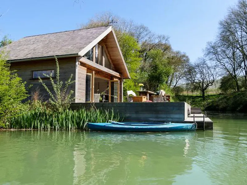 Film location D2310 in East Sussex (photo 12)