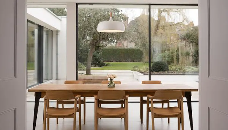 Dining room at Detached Dulwich house, B1744 (photo 7)