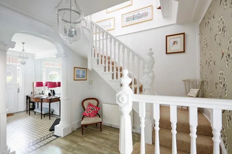 Staircase at Edwardian Ealing family home , E435 (photo 5)