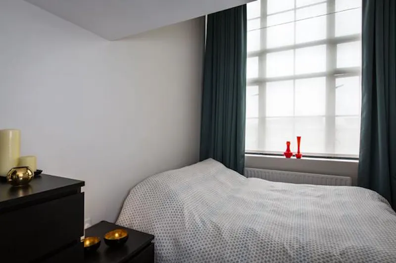 Bedroom at Clapton loft apartment, F1126 (photo 12)