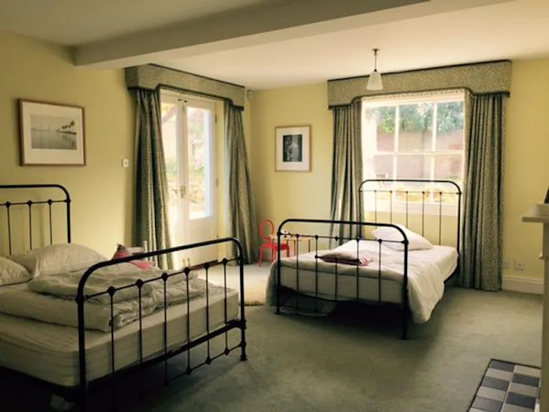 Bedroom at Stunning Southsea house, B1746 (photo 27)