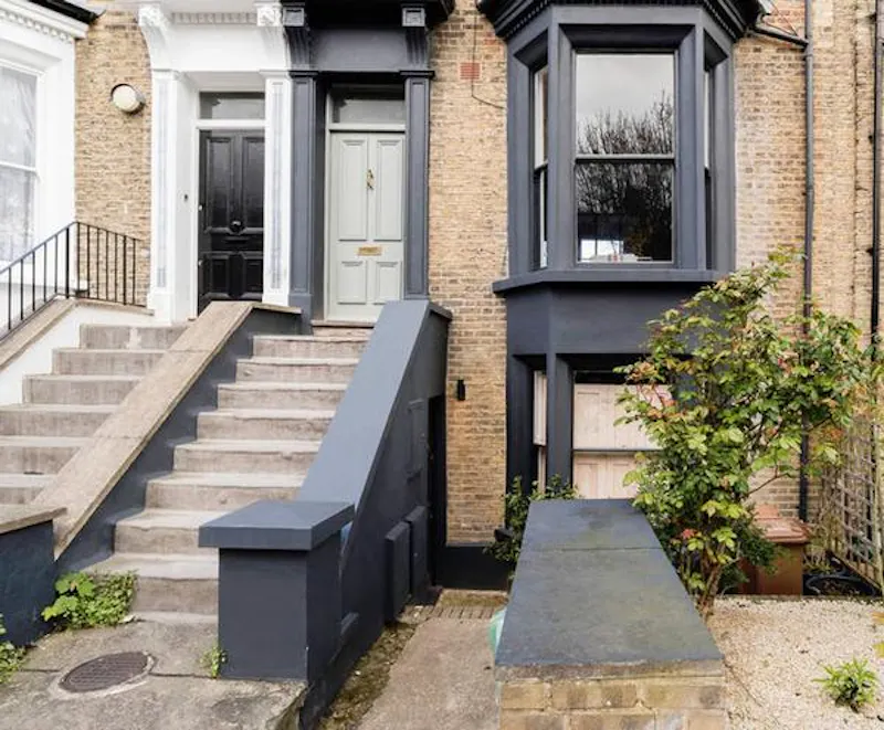On-trend Hackney apartment, F1129 (photo 1)
