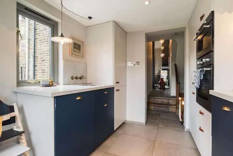 On-trend Hackney apartment, F1129 (photo 12)
