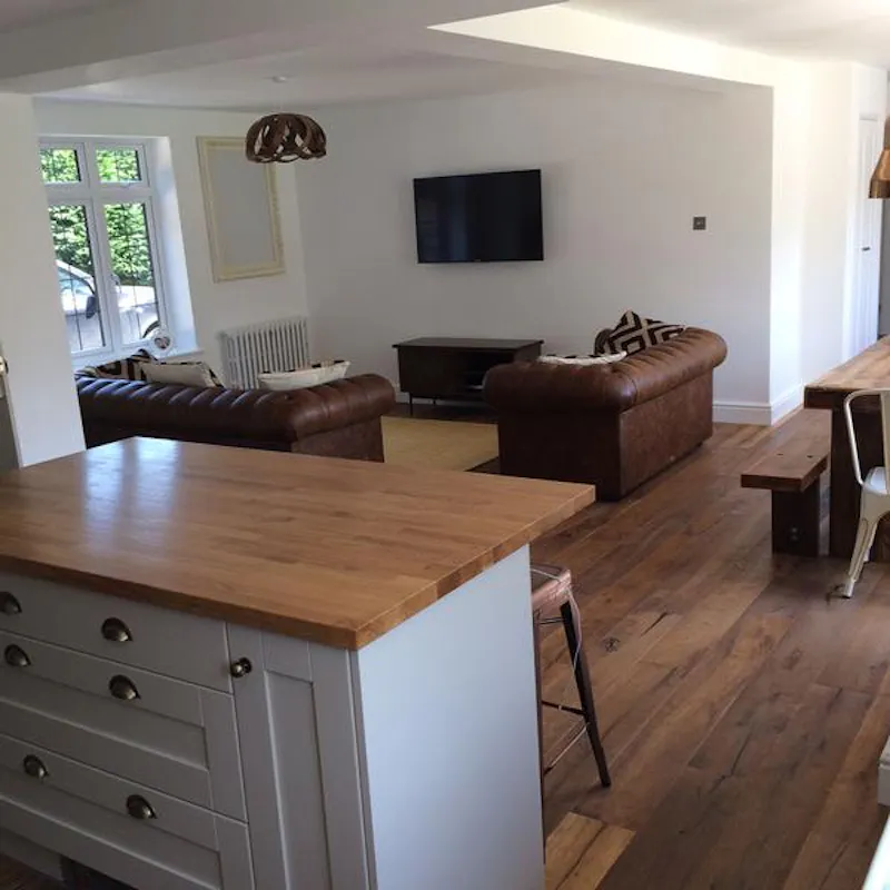 Living Room at Film location D2287 in Kent (photo 6)