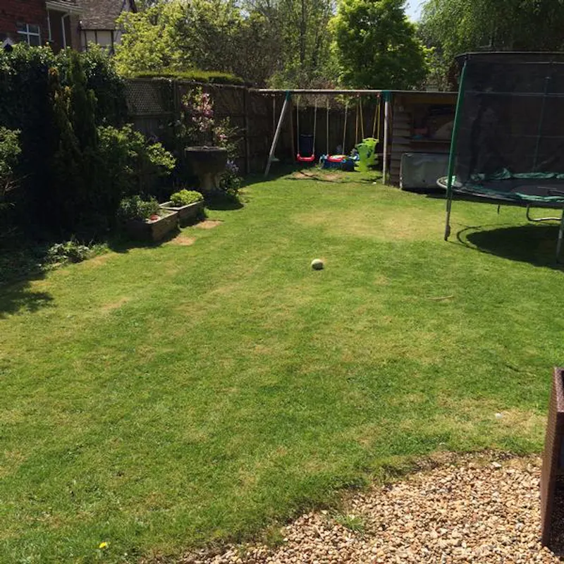 Garden at Film location D2287 in Kent (photo 25)