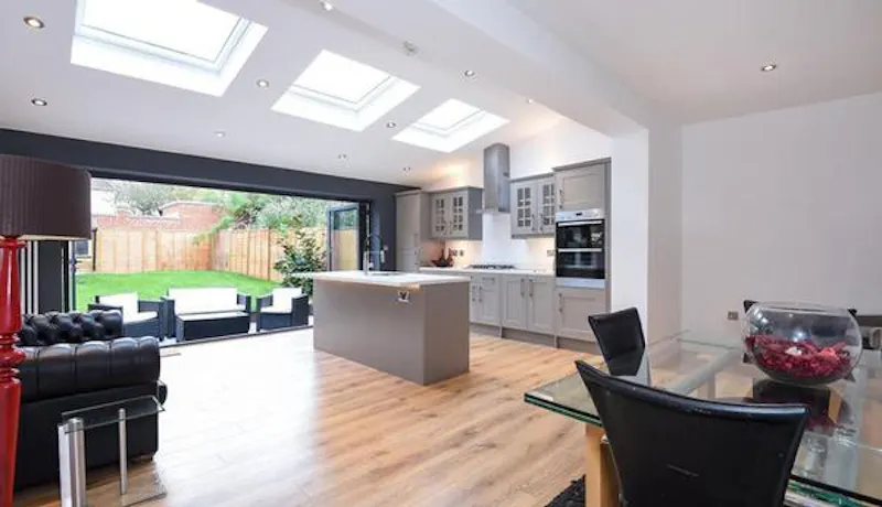 Kitchen at Open plan Wandsworth house, D2290 (photo 3)